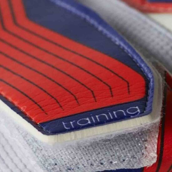 4-Adidas Predator Training Football Glove